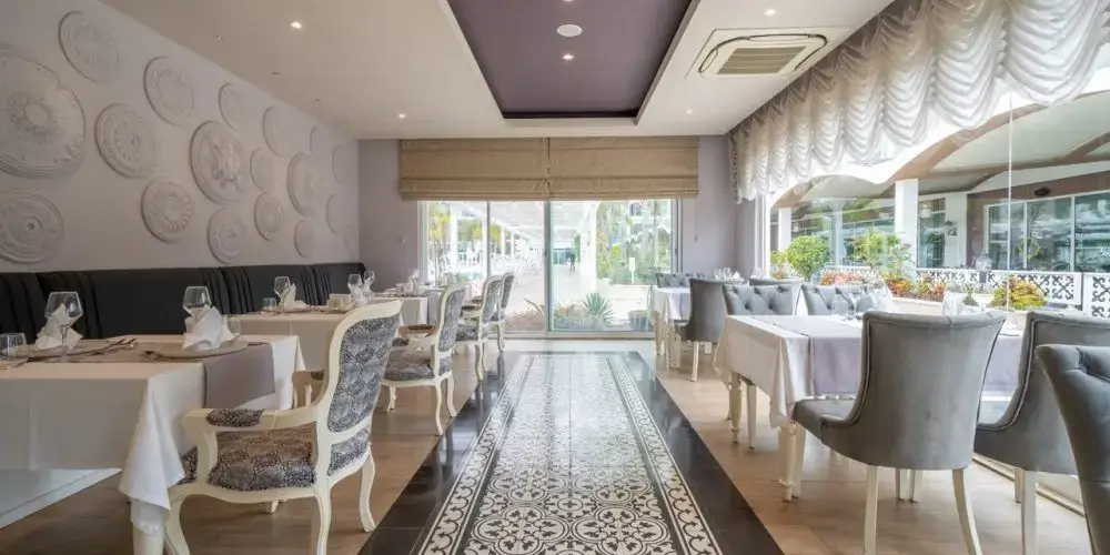 karmir resort spa hotel amethyst a la carte restoran e1705334204615 1000x500